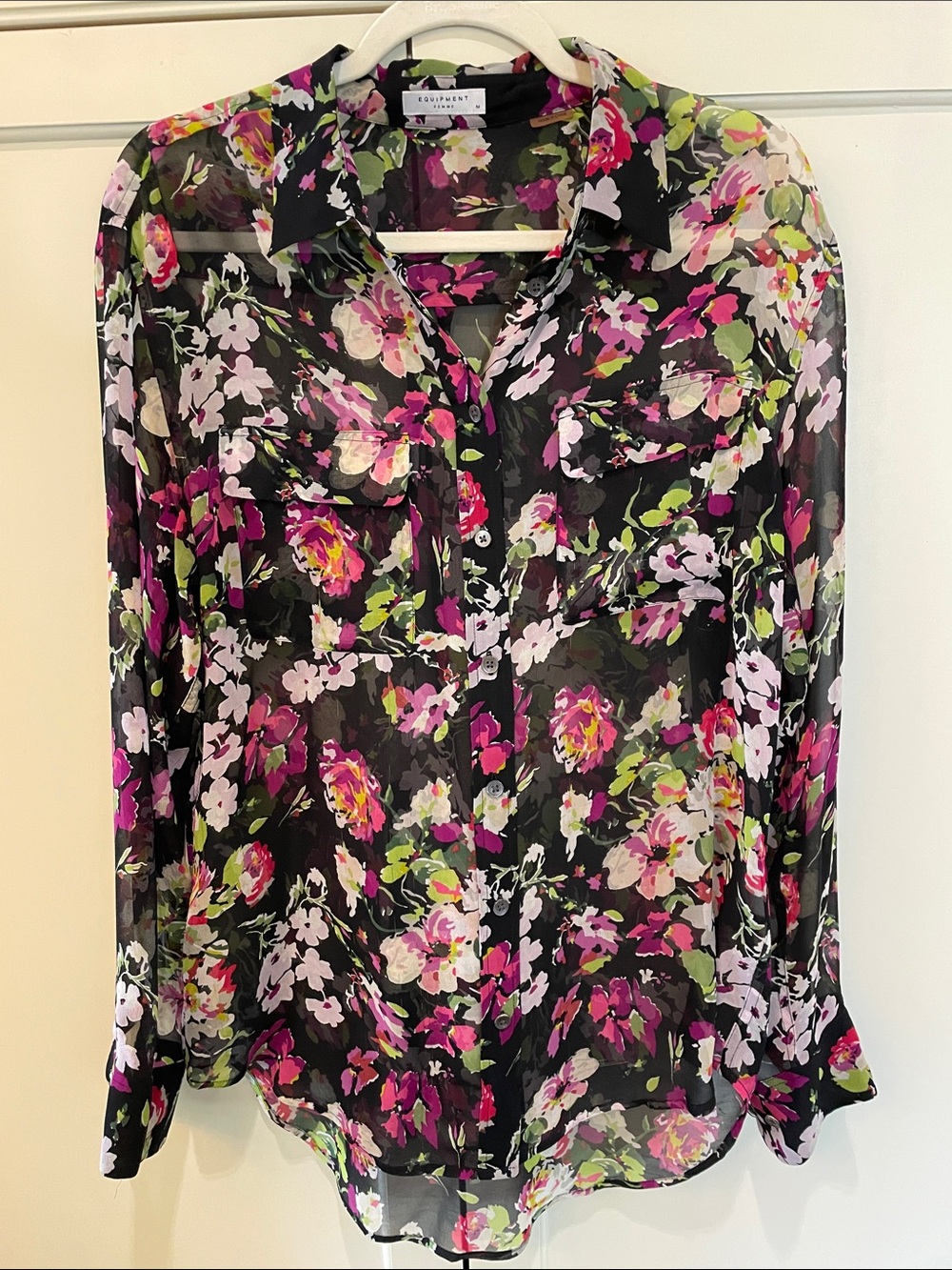 Equipment Femme Floral Silk Button Down Blouse in Black Multi, Size M